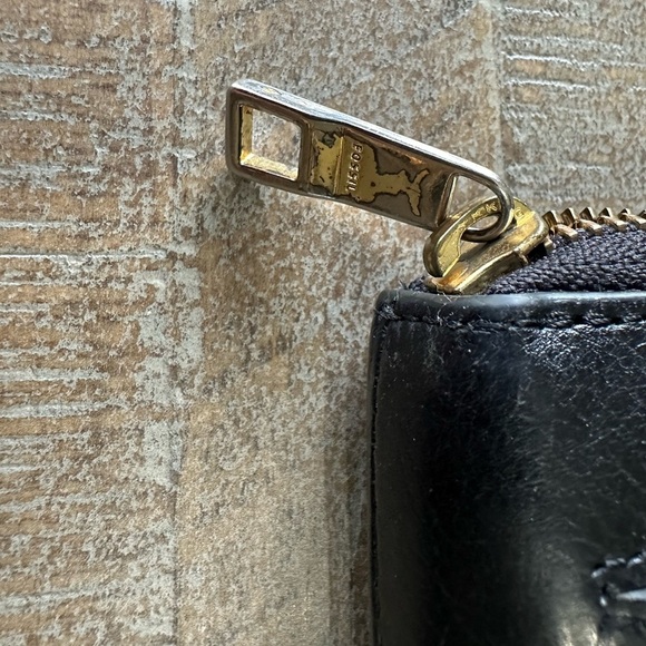 Fossil Womens Black Full Zip Wallet - Picture 4 of 7